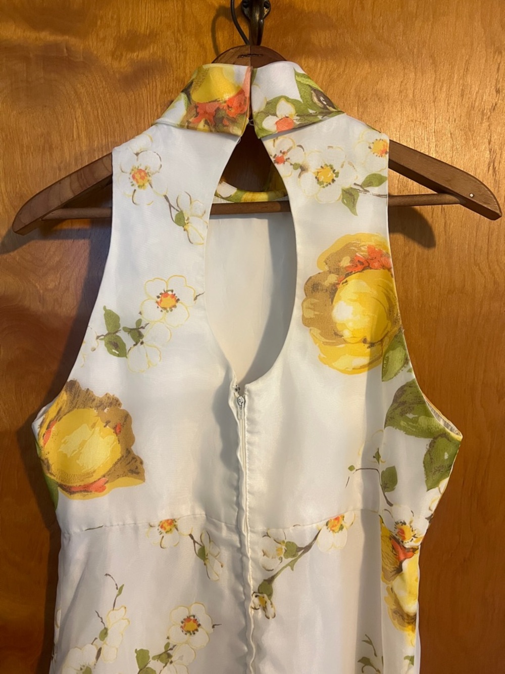 Vintage Yellow Floral Halter Maxi Dress, chest 34 in - Picture 4 of 7